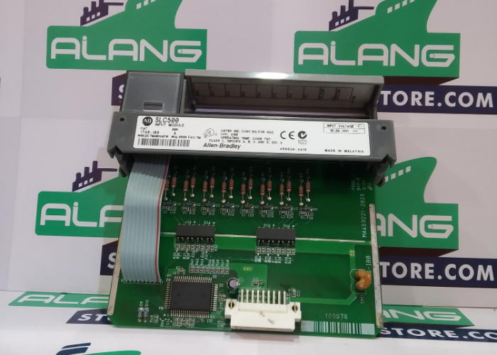 ALLEN-BRADLEY  1746-IB8 SER-A DIGITAL INPUT  MODULE 