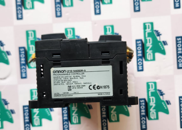 OMRON  CP1E-N40SDR-A  PROGRAMMABLE CONTROLLER