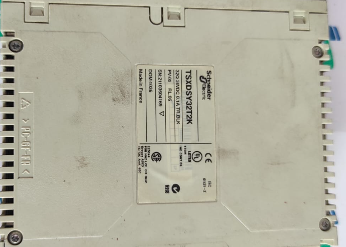 SCHNEIDER TSXDSY32T2K  MODULE 