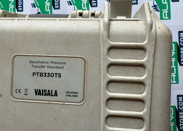 VAISALA PTB330TS  PORTABLE DIGITAL BAROMETER KIT