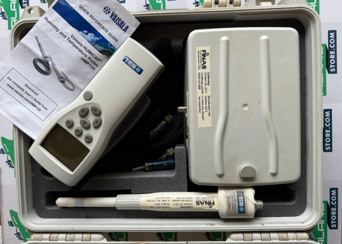 VAISALA PTB330TS  PORTABLE DIGITAL BAROMETER KIT