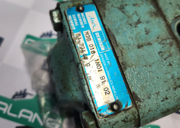 ABEX DENISON M3B 018 1N01 B1 02  Hydraulics Vane Motor
