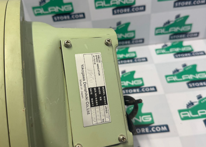 YOKOGAWA LR183-F  EMLOG SPEED INDICATOR KNOTS