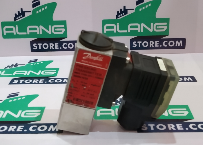 DANFUSS PRESSURE CONTROL 060N1036 MBS 5100-2011-1DB04 (0-10 BAR) PRESSURE TRANSMITTER