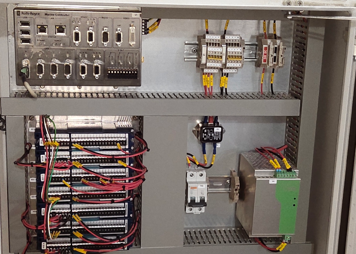 ROLLS ROYCE MARINE CONTROLLER  MODULE 